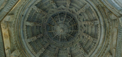 Chaumukha Tempel in Ranakpur - Rajasthan, Indien