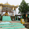 Aufstieg zum kleinen Tempel Aufstieg zum kleinen Tempel