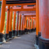 Weg zum Fushimi-Inari Taisha-Schrein, Fushimi, Kyoto - Japan Weg zum Fushimi-Inari Taisha-Schrein, Fushimi, Kyoto - Japan