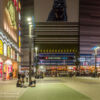 Straßen rund um den Cinecity Square, Shinjuku, Tokyo - Japan