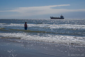 Photo by Alexander Schimmeck • Strand • Egmond aan Zee, Noord-Holland - Niederlande • GPS 52°37'7.446" N 4°37'6.738" E • alschim.de Egmond aan Zee, Niederlande